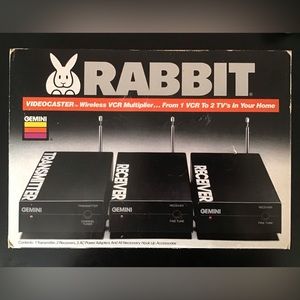 Vintage RABBIT Videocaster Wireless VCR Multiplier NIB